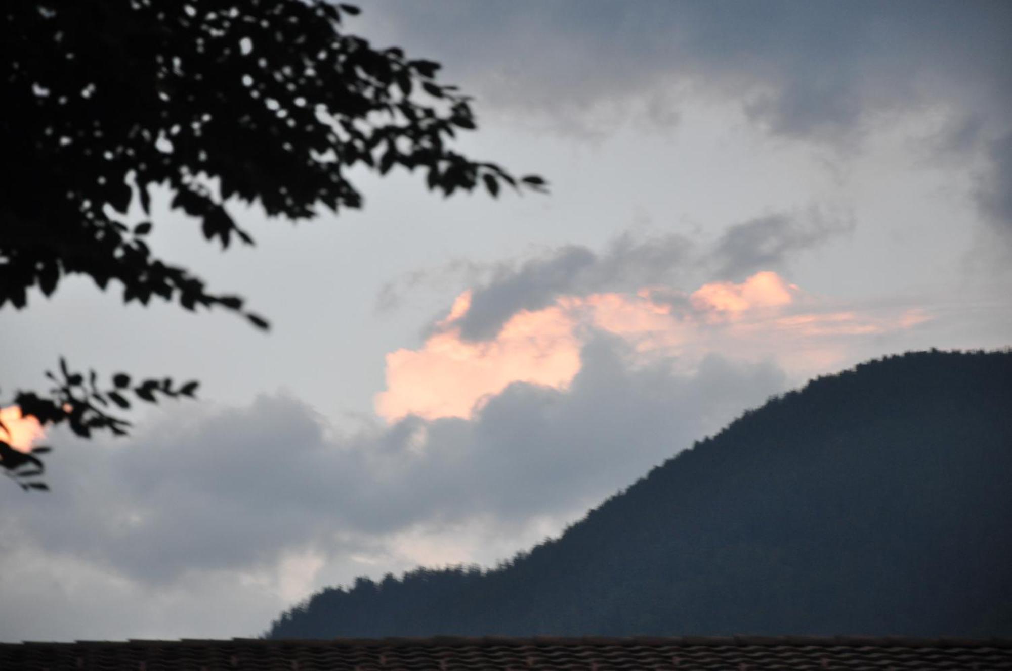 Ferienwohnungen Alter Raaben Rüti Exteriér fotografie