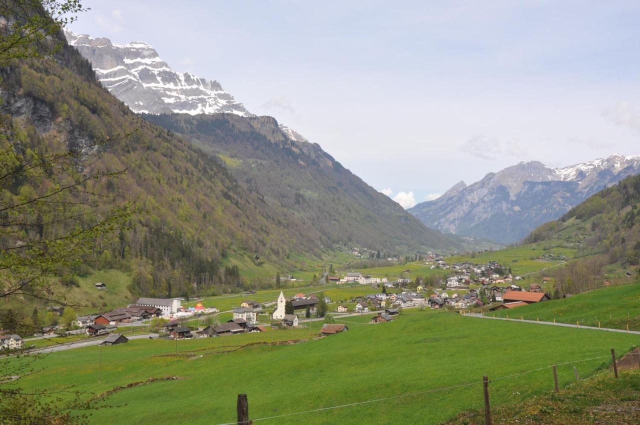 Ferienwohnungen Alter Raaben Rüti Exteriér fotografie