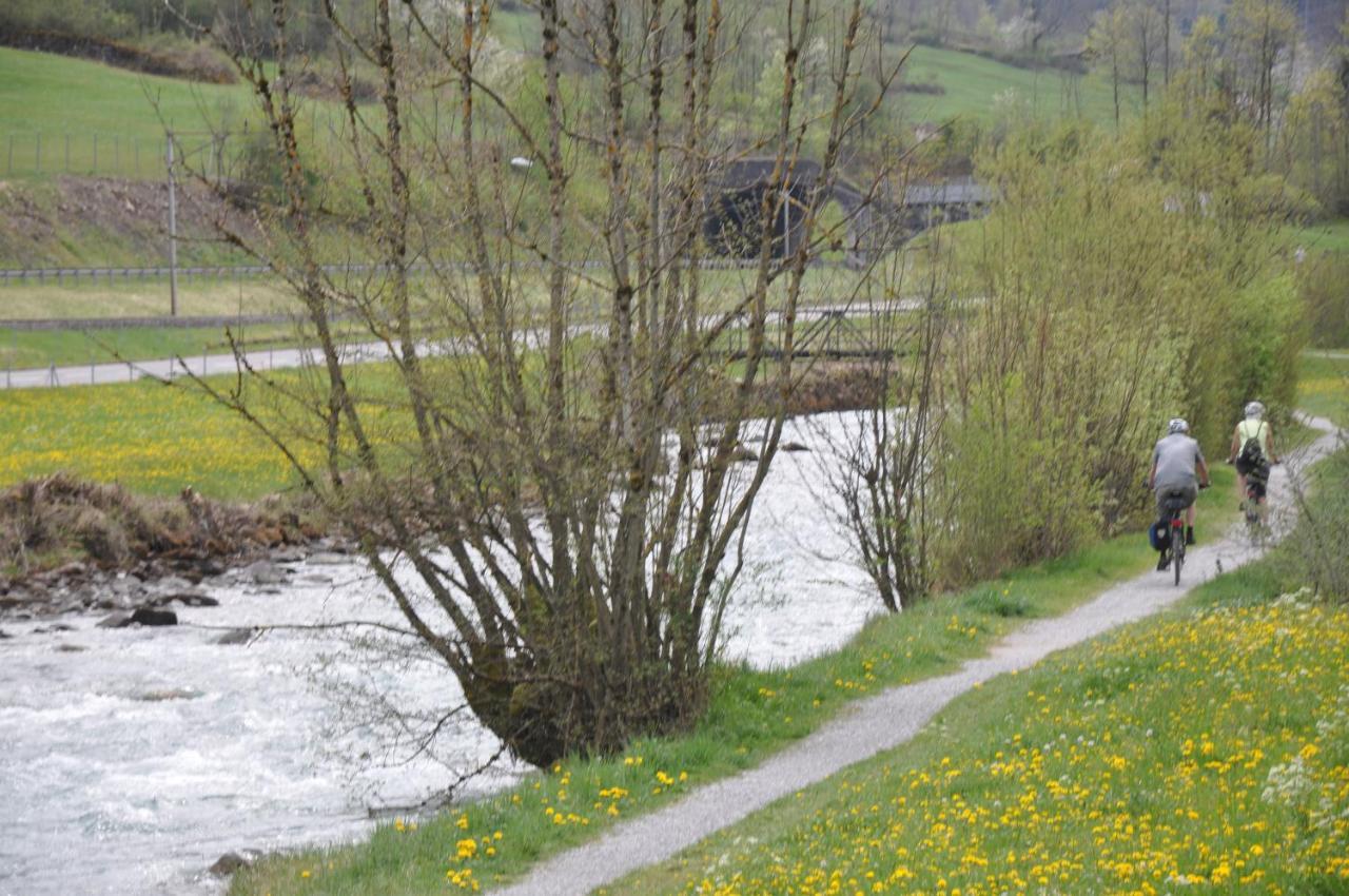 Ferienwohnungen Alter Raaben Rüti Exteriér fotografie
